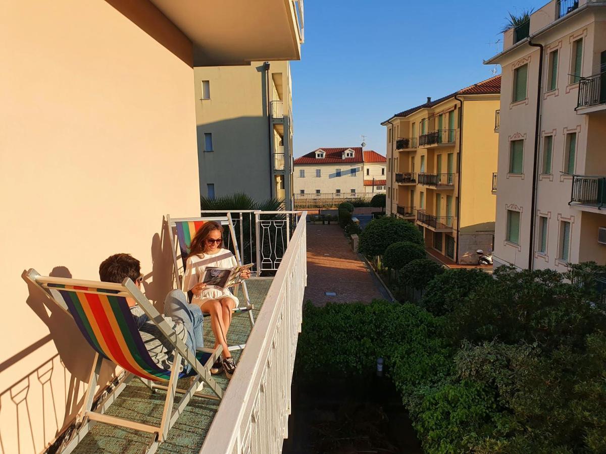 Ligure Residence ボルジョ・ヴェレッツィ エクステリア 写真