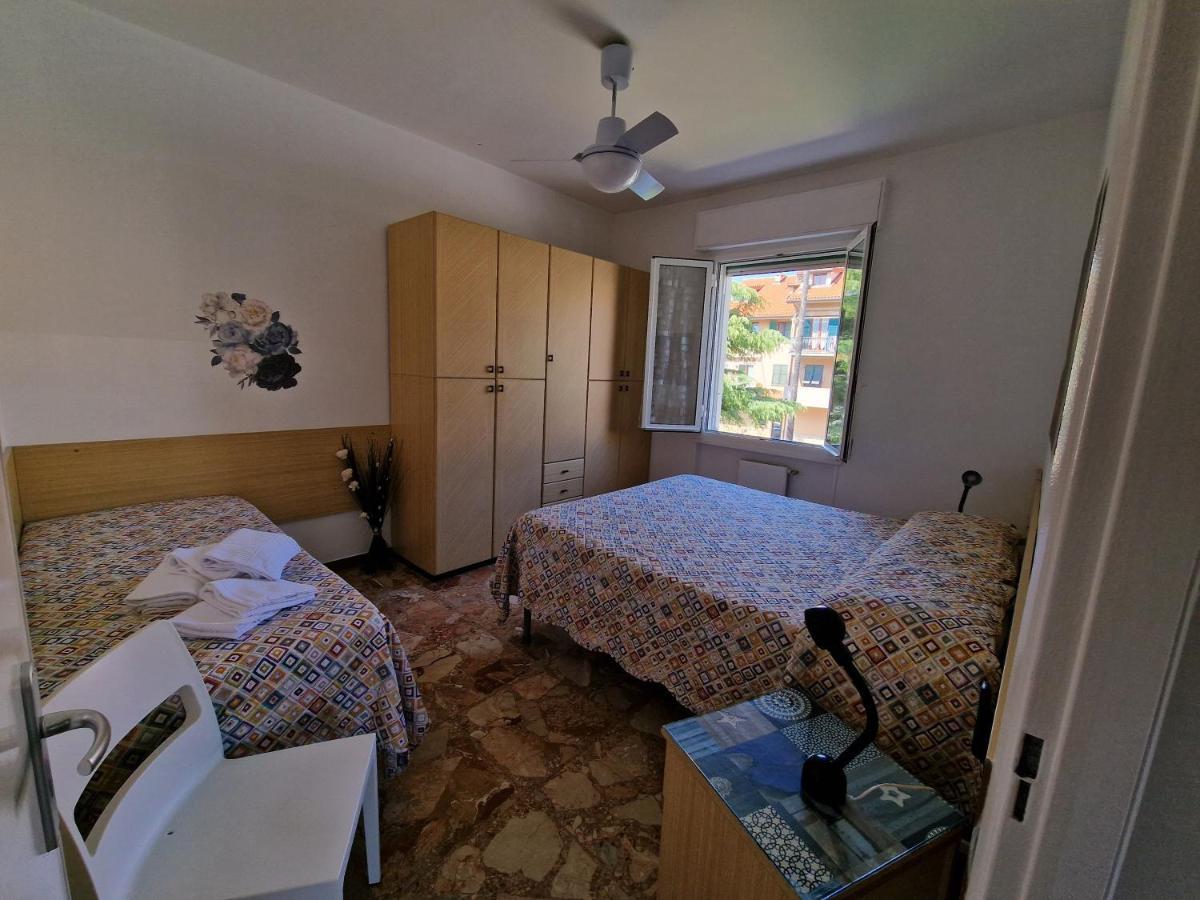 Ligure Residence ボルジョ・ヴェレッツィ エクステリア 写真