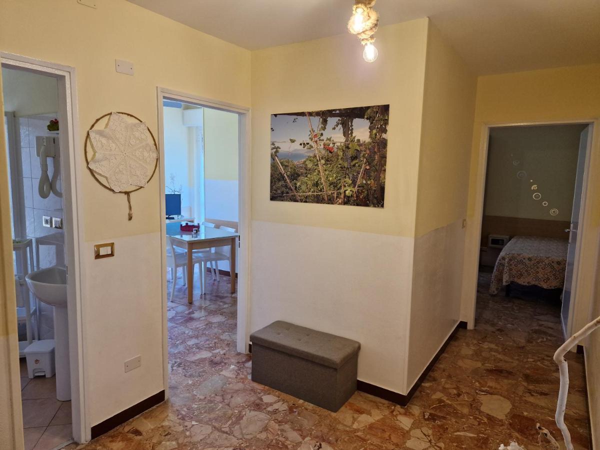 Ligure Residence ボルジョ・ヴェレッツィ エクステリア 写真