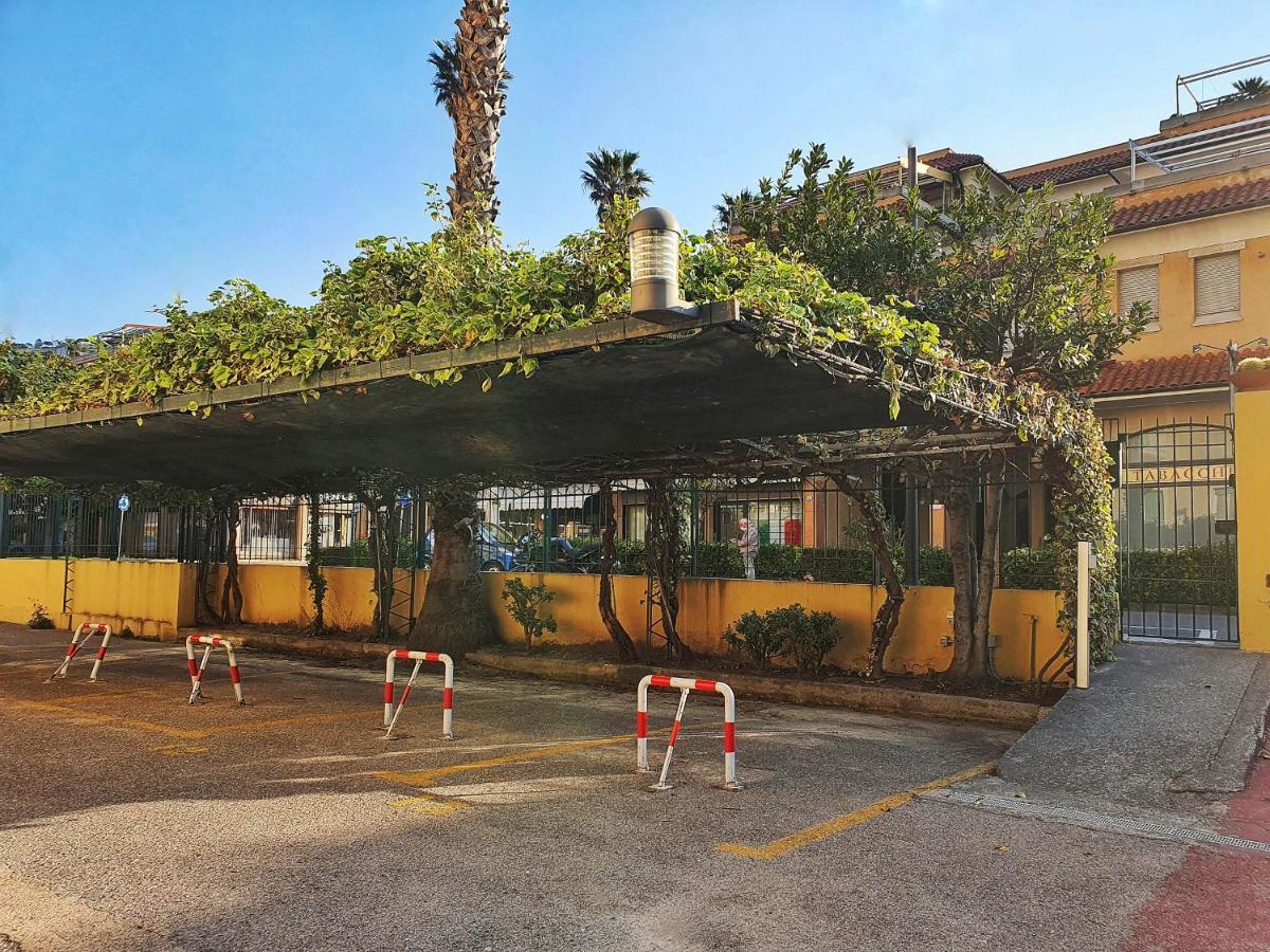 Ligure Residence ボルジョ・ヴェレッツィ エクステリア 写真