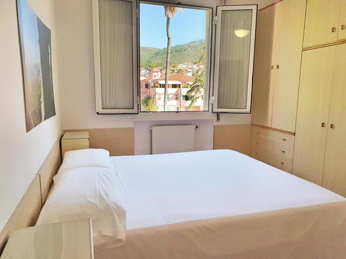 Ligure Residence ボルジョ・ヴェレッツィ エクステリア 写真